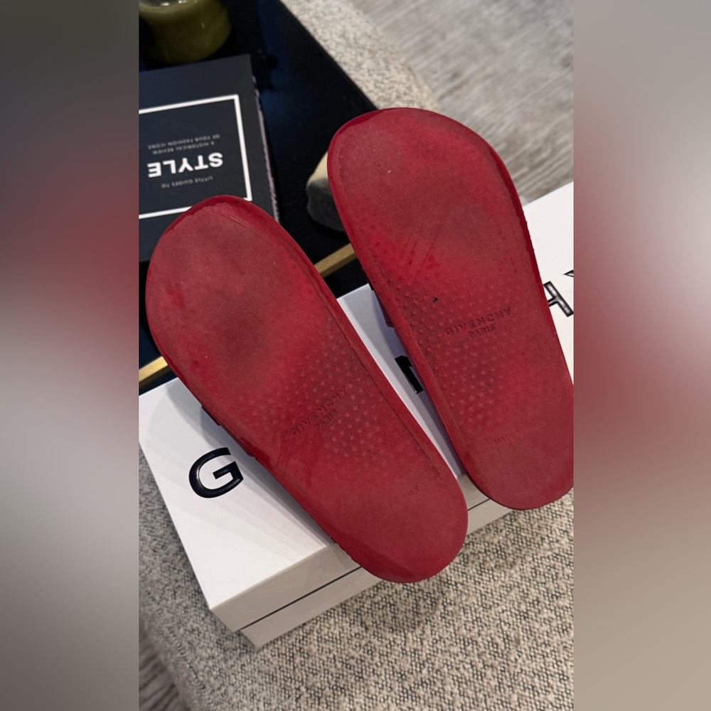 Givenchy red logo flat slides 39 with receipt - Picture 4 of 4